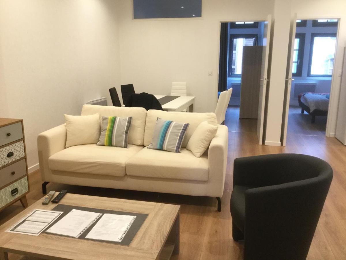 3 Chambres En Lit Double, 6 Personnes, Dans Appartement Entierement Renove, 70 M2 , Wifi,Climatisation, Tres Calme , Tout Equipe,Lit Bebe Κλερμόν Φεράν Εξωτερικό φωτογραφία